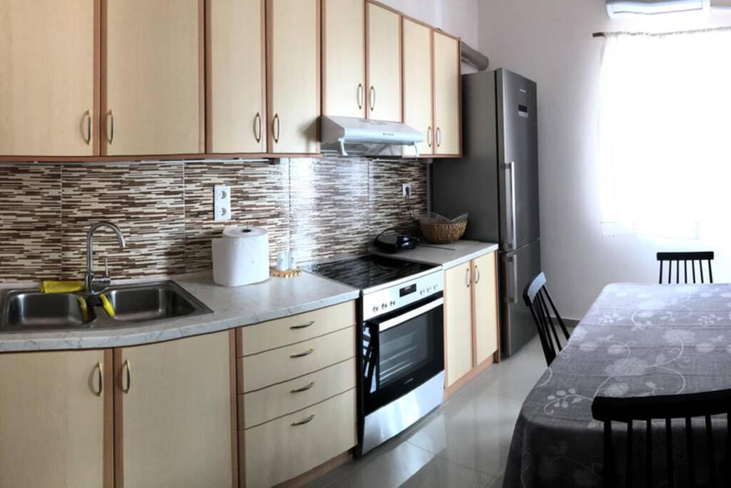 Loutraki Vibes Apartments Dış mekan fotoğraf